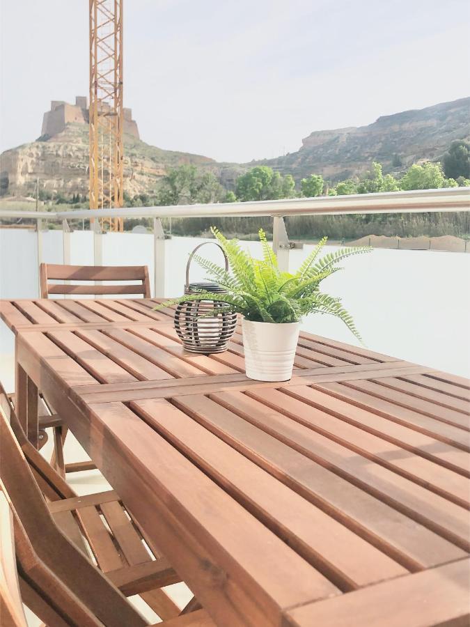 Precioso Piso Monzon Terraza, Parking,Piscina,Zona De Juegos Apartman Kültér fotó
